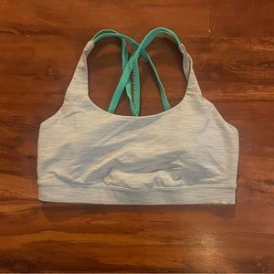 Lululemon sports bra